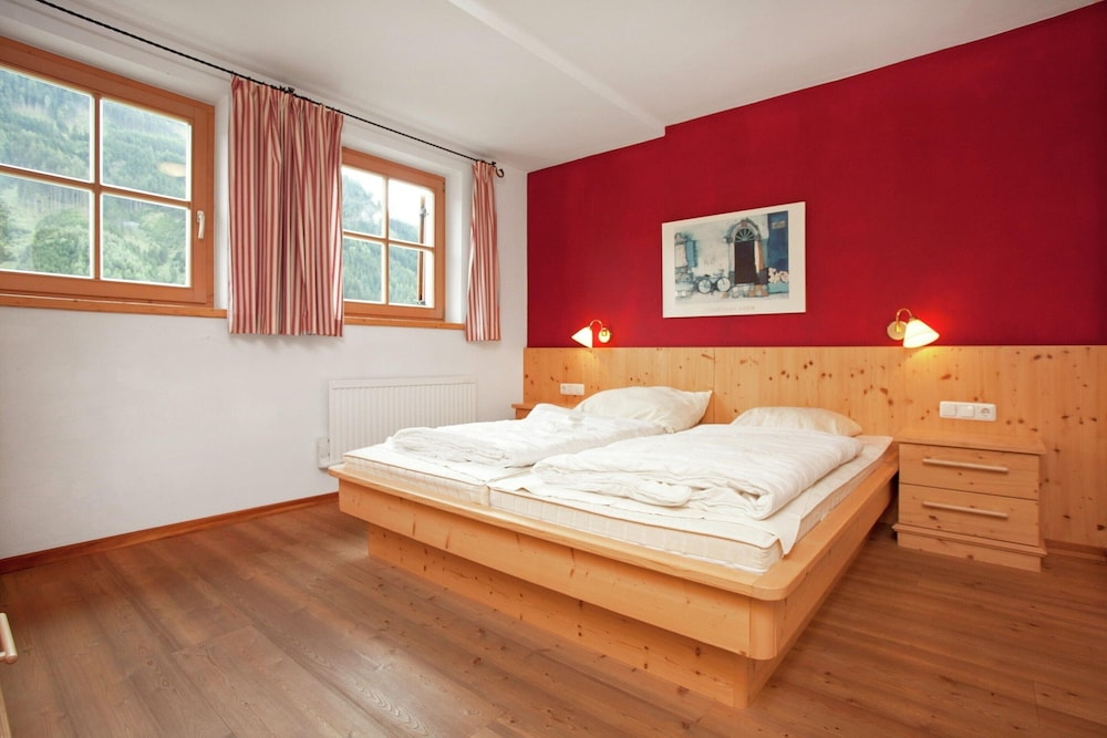 Chalet in Wald im Pinzgau Near Ski Area