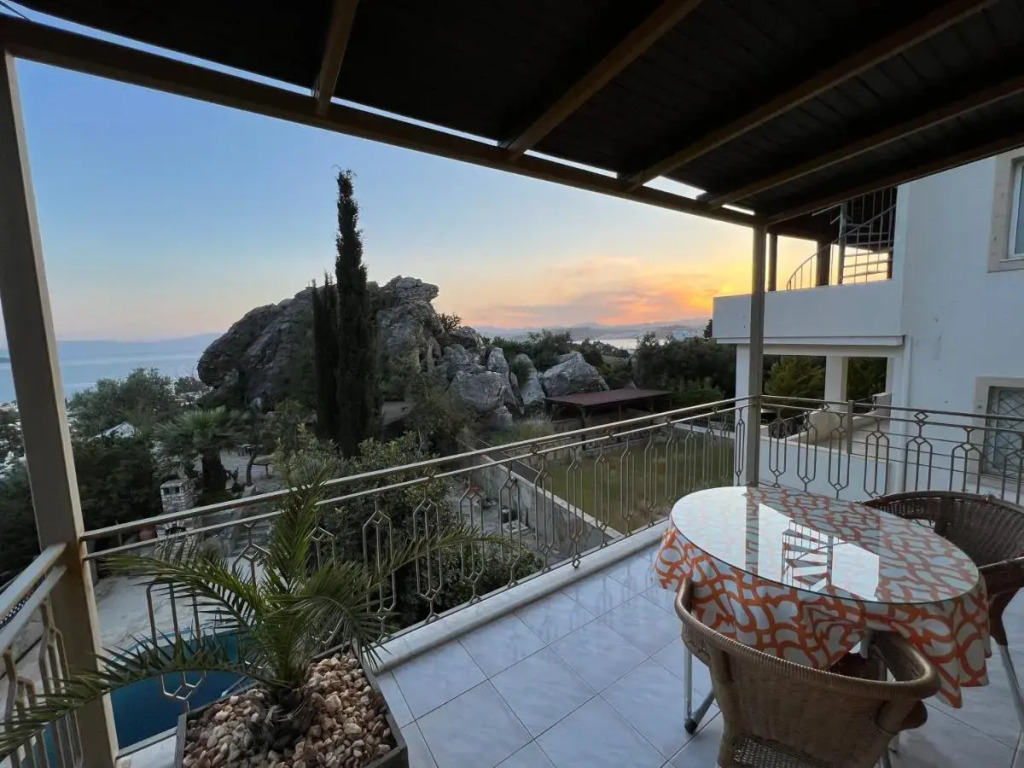 The Aegean Gate Hotel