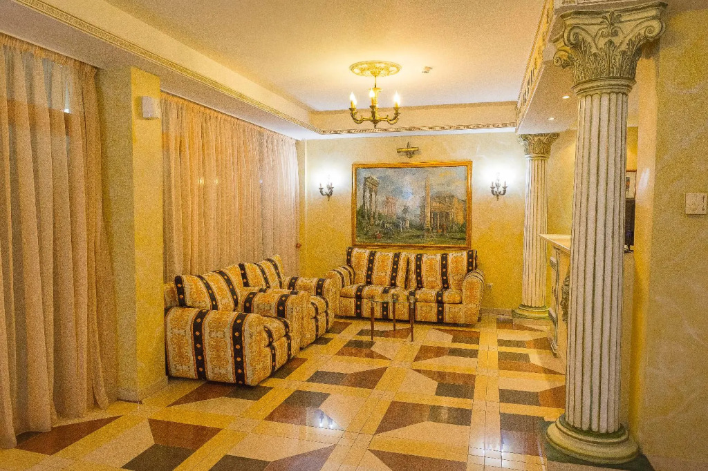 Family Hotel Gold Pearl