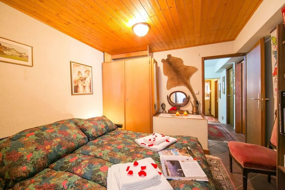 Borgo Cademario