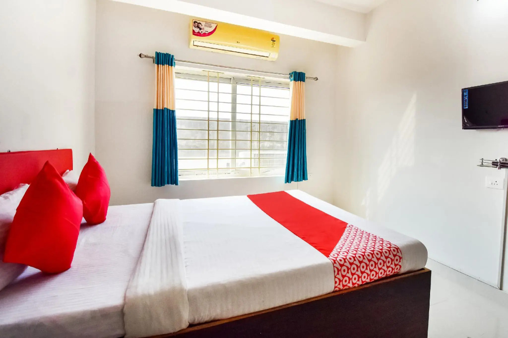 OYO 76593 Crystal Cottage