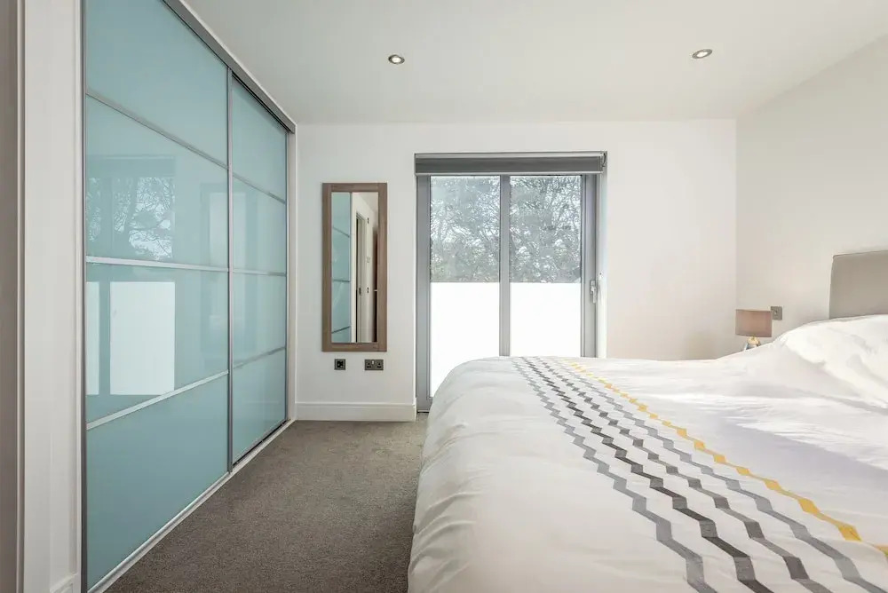 Luxury Balcony Apartment with Parking