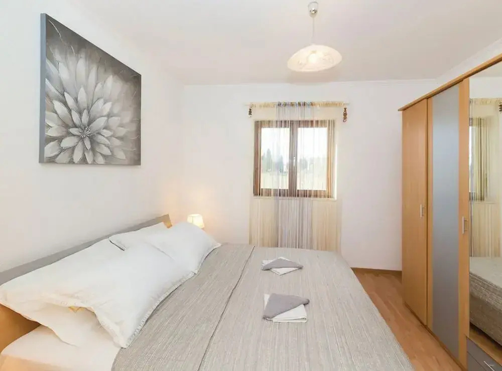 Mediterranean Stylish Villa with Pool in Kastel Stari