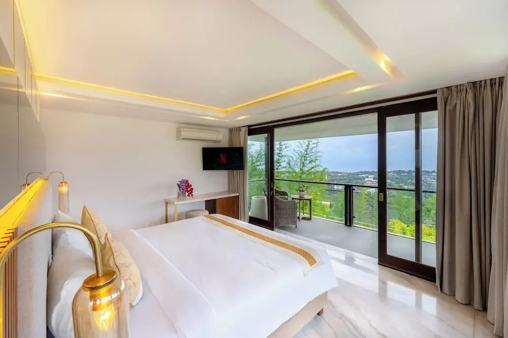 Mahameru Uluwatu