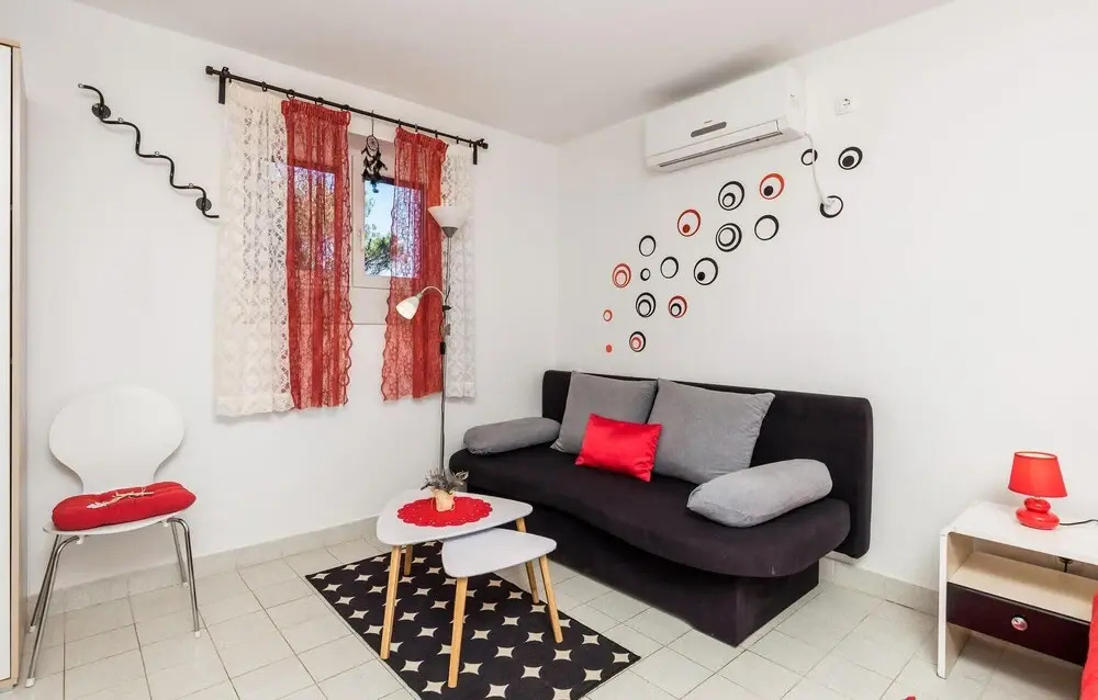 Amazing Apartment in Mali Losinj With Wifi and 1 Bedrooms