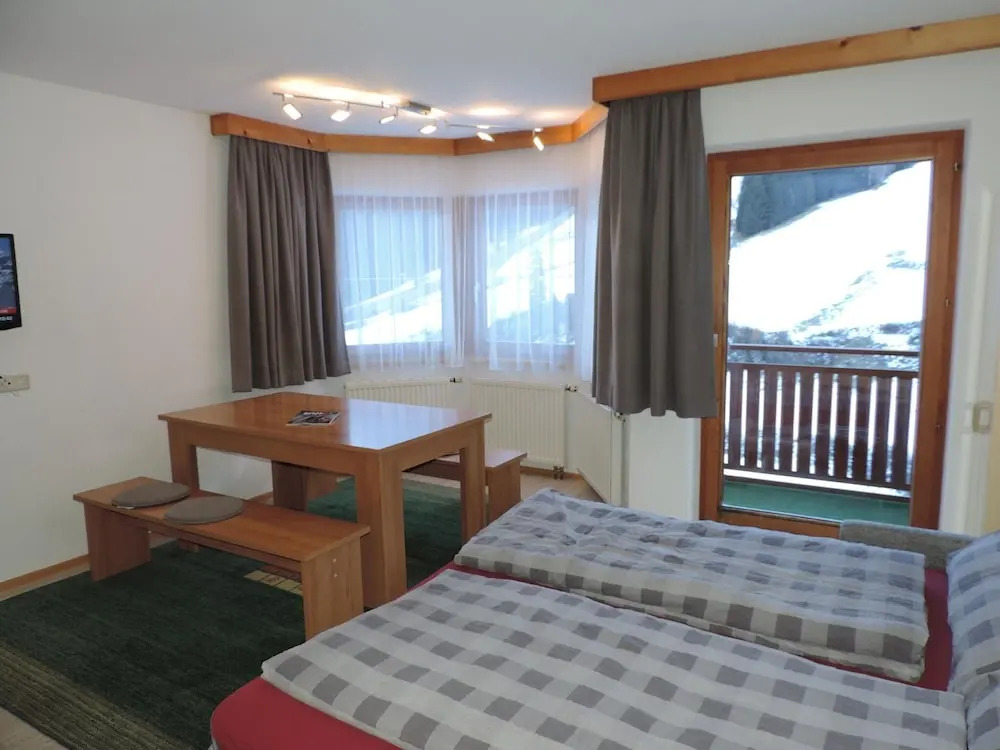Apartment in Ischgl Near Ski Lift