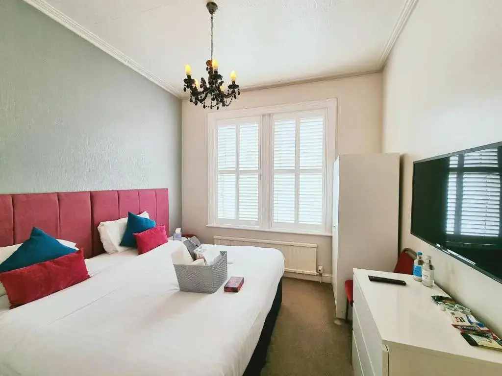 The Ashleigh - Dog Friendly