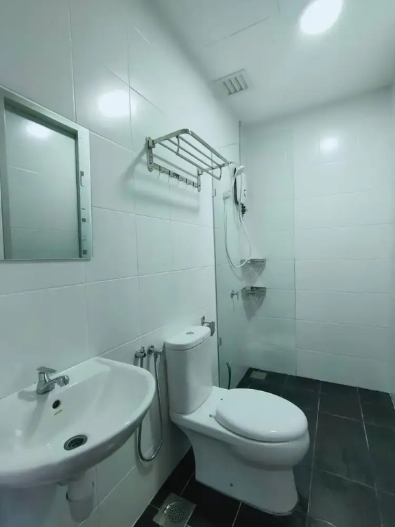 M Suite Menjalara Free Gym Pool