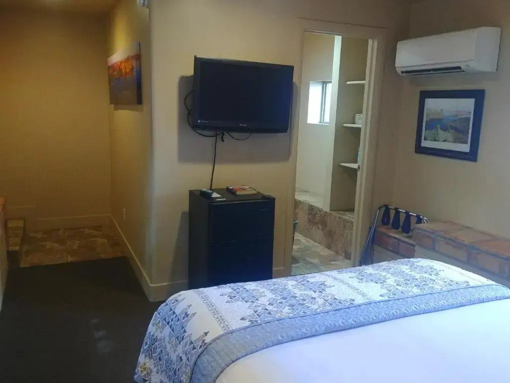 Lake Powell Motel & Apartments