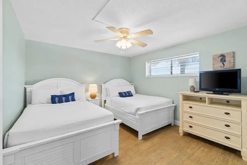 Summerhouse Beach Resort by Panhandle Getaways