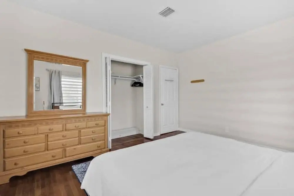 Dream 4 Bed Oasis With Pool Parking For 2 Cars