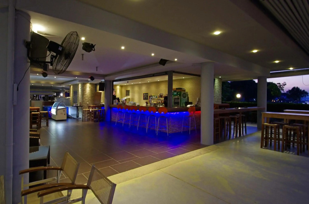 Sun Beach Hotel