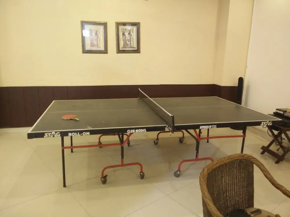FabHotel Phoenix Hospitality - Nr DLF Cyber Hub & Metro, Gurugram