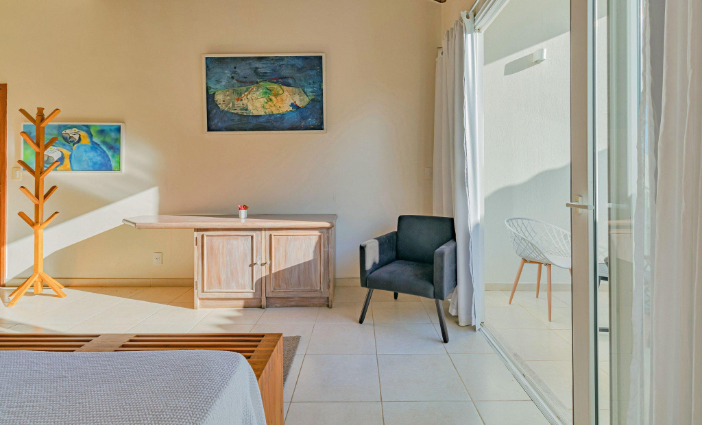 Maravilhosa Mansão em Frente à Praia da Ferradura Por Luxury Rentals
