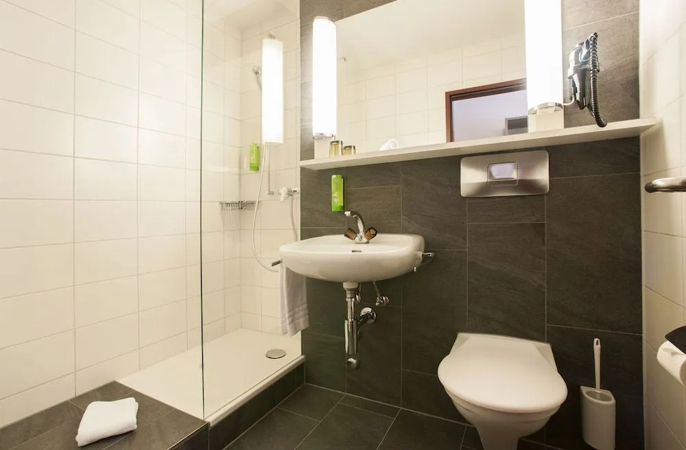 SEELANDHOTEL Weisses Kreuz