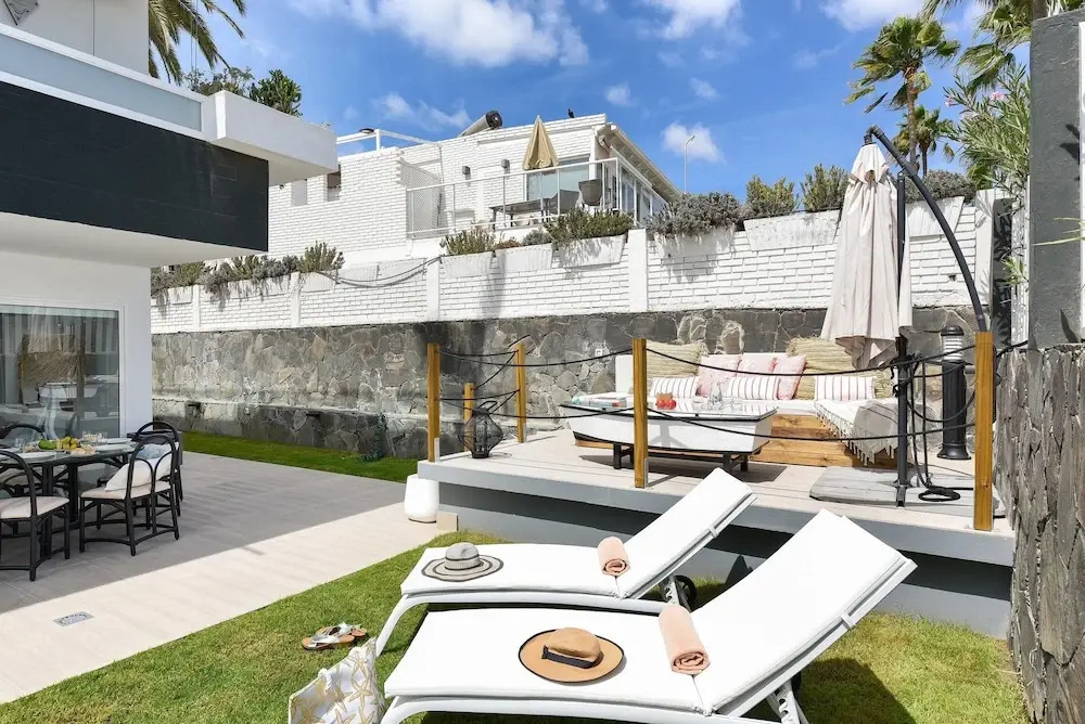 Maspalomas Beach apartment La Charca III by VillaGranCanaria