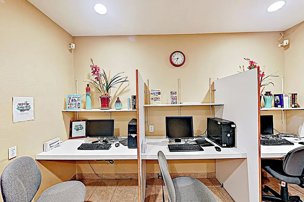 Resort Perks & Gulf Views: Suntide III - Unit 304