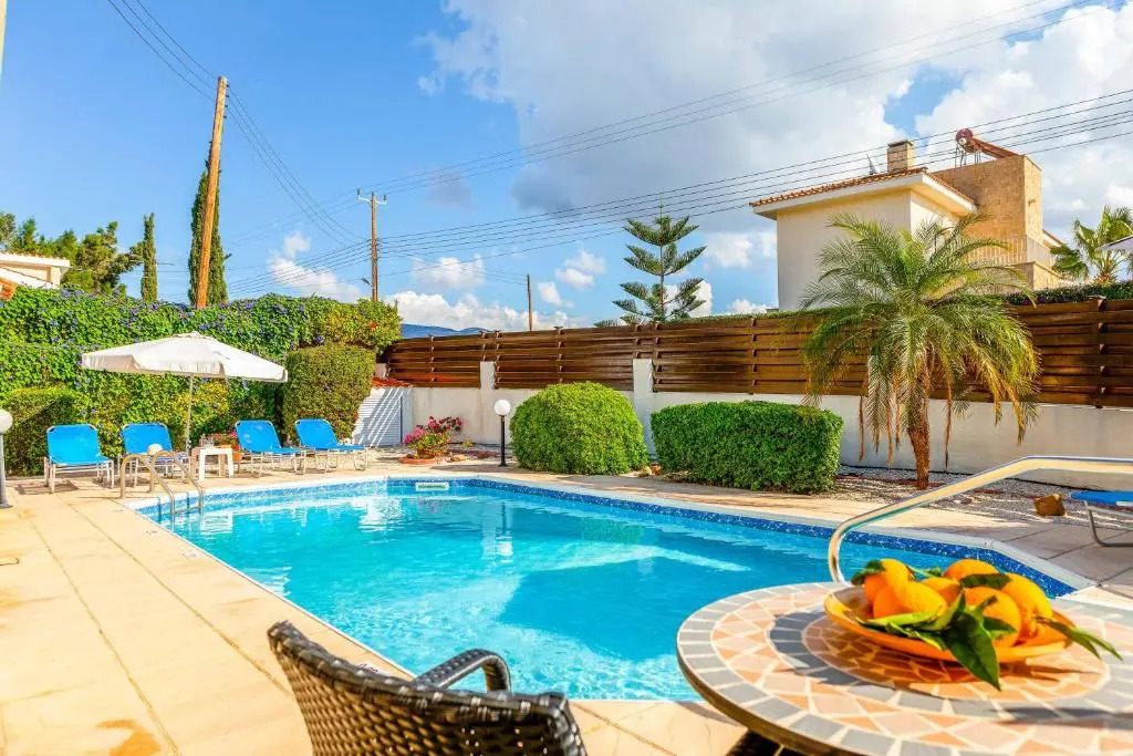 Villa Kampos by Villa Plus