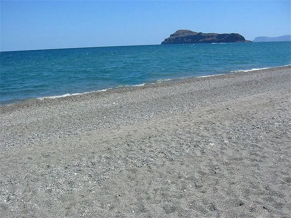 Panos Beach Hotel