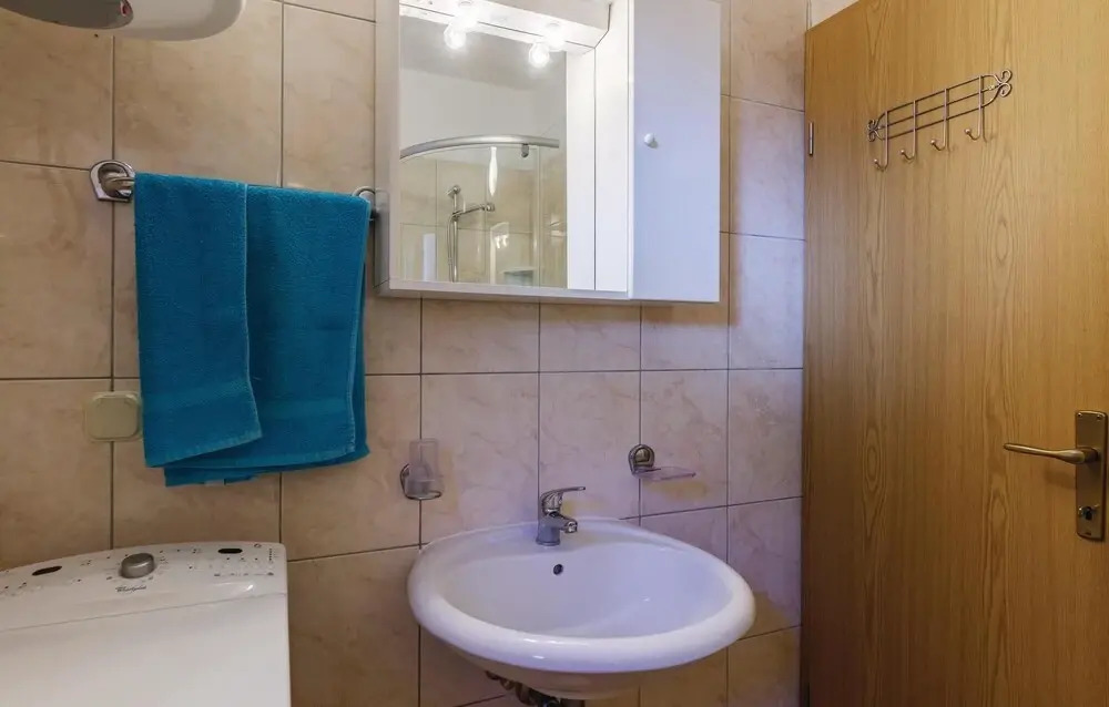 Awesome Home in Banjole With Wifi and 1 Bedrooms