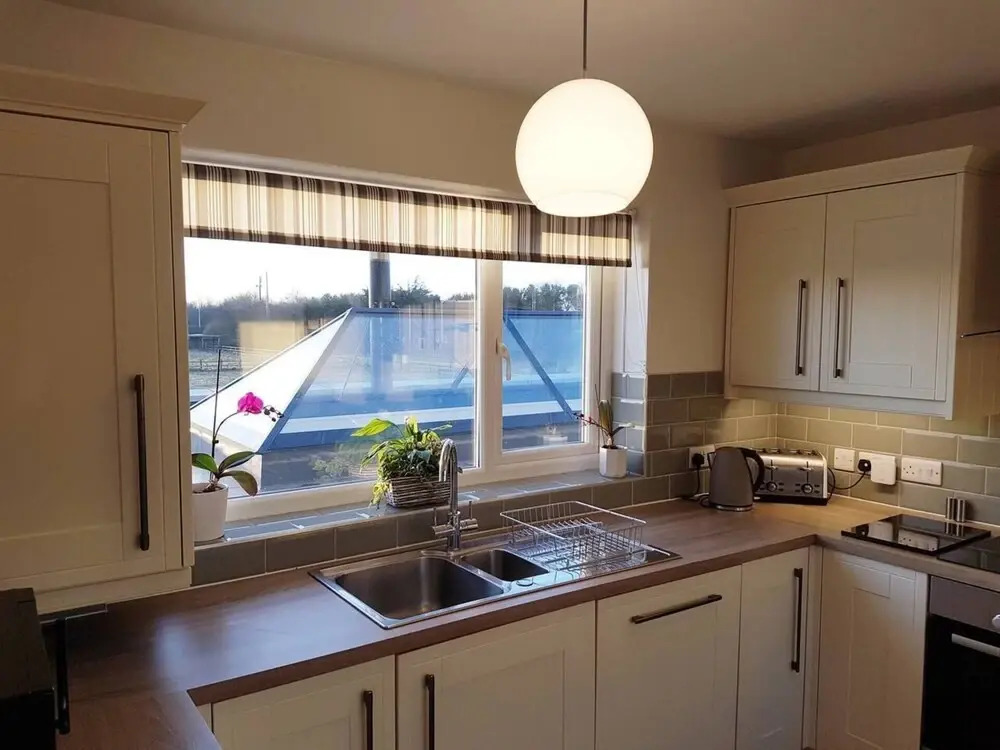 The Farm House Apartment + Free Parking