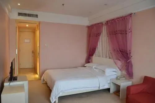 Nine Degrees Hotel