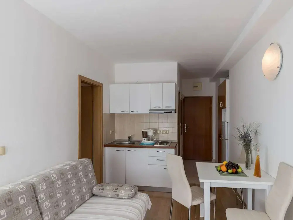 Apartments and Room Eva Slano - One Bedroom Apartment With Terrace and Sea View