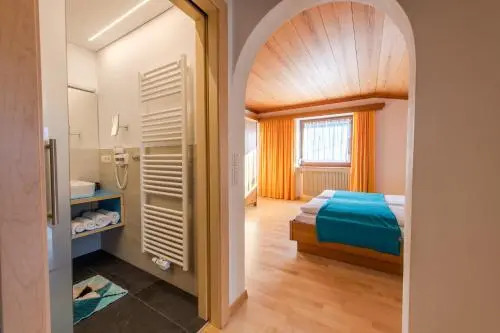 Garni Appartements Almrausch