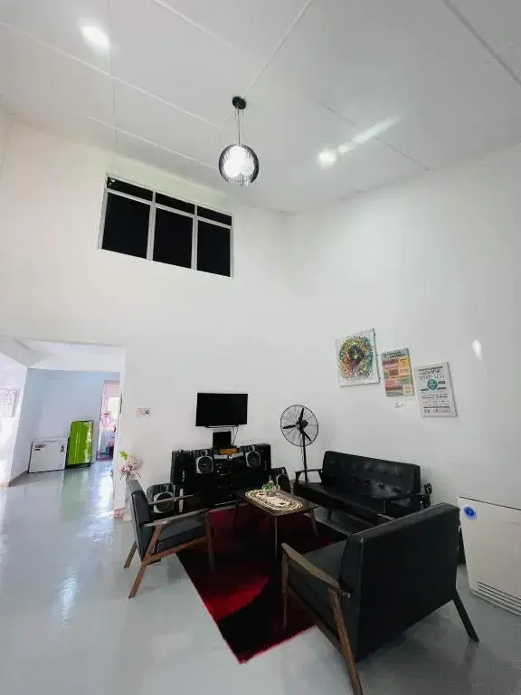 Vhey’s Guests House