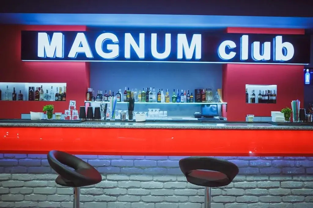 Magnum