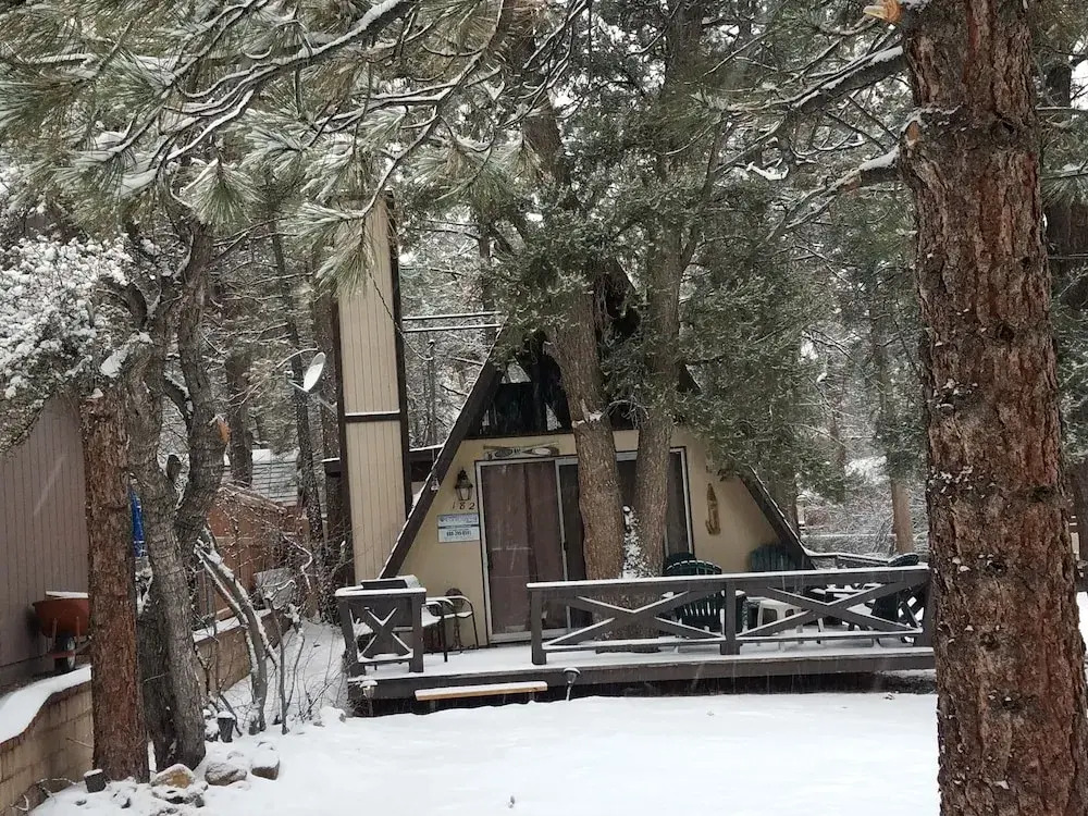 The Cozy Cubbyhole