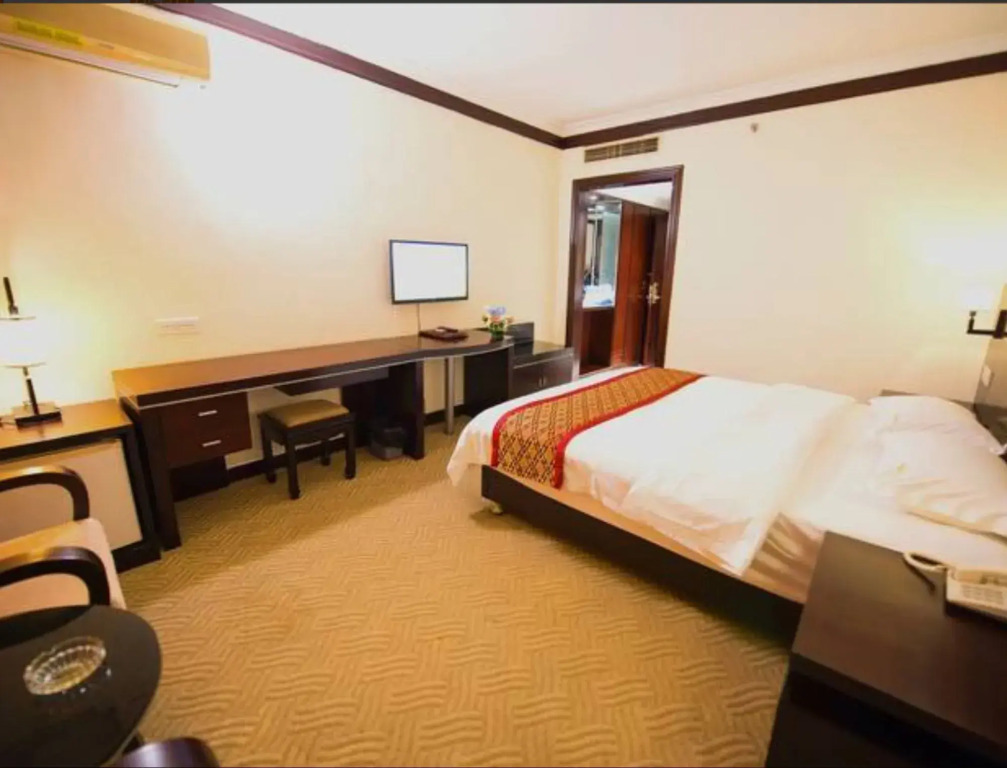 Li River Hotel