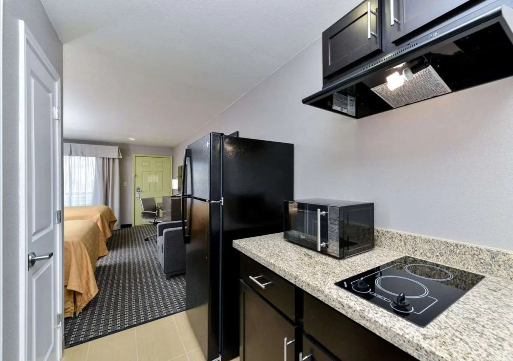 Quality Inn Suites Cotulla