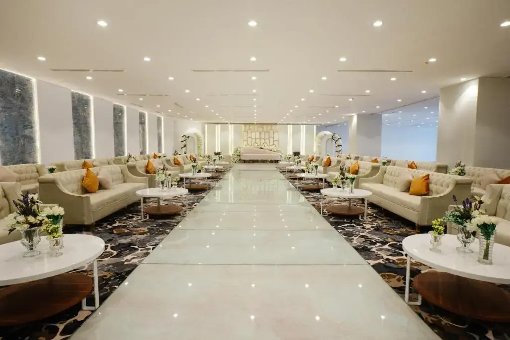 Cantonal Hotel by Warwick