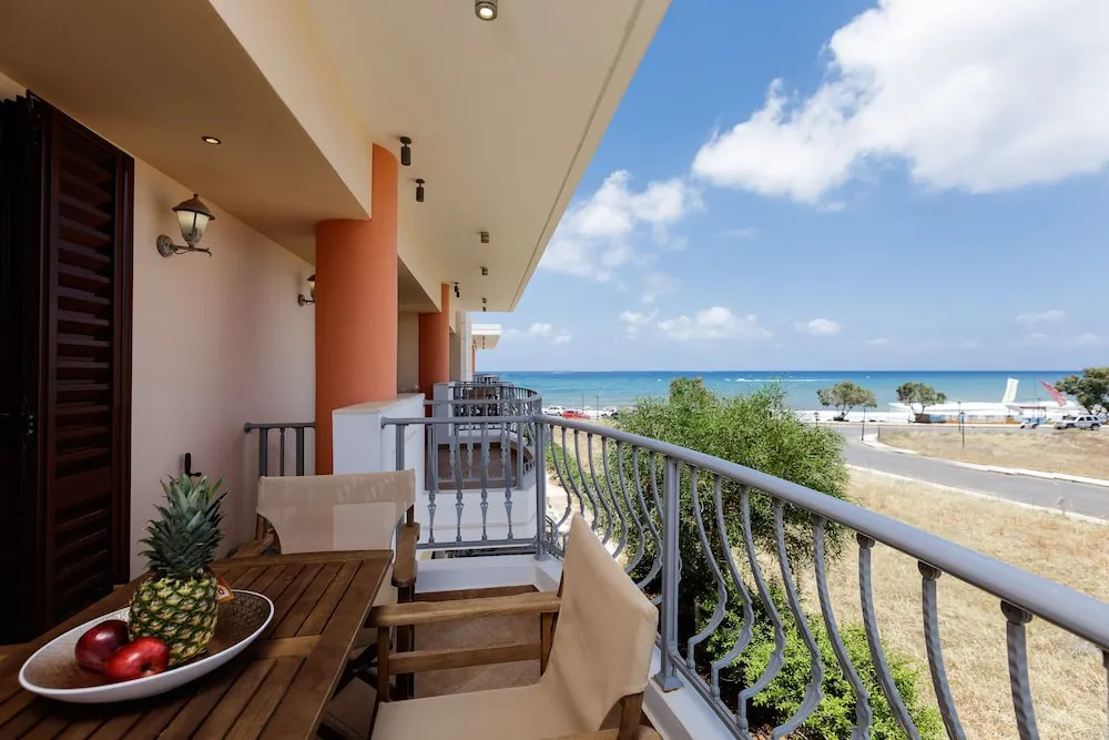Kahlua Bay Apartments
