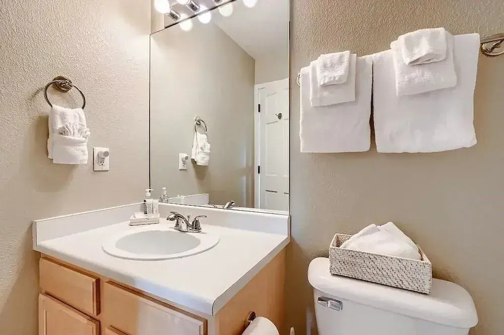 152 Ponds On The Blue River 3 Bedroom Home