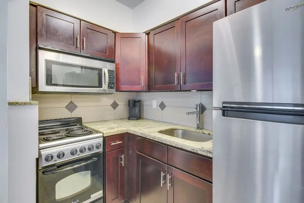 2 Mi to Ocean: Dog-friendly Hallandale Beach Condo