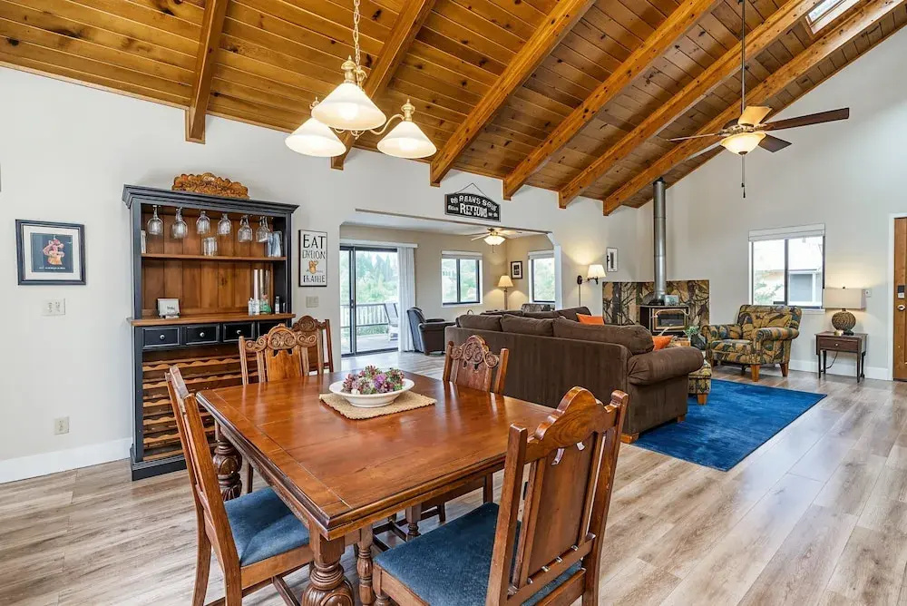 Three Wild Turkeys - Amazing Outdoor Spaces!  2 Decks! by Yosemite Region Resorts