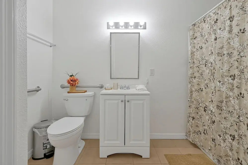 2728 Club Cortile Circle Unit A 3bed