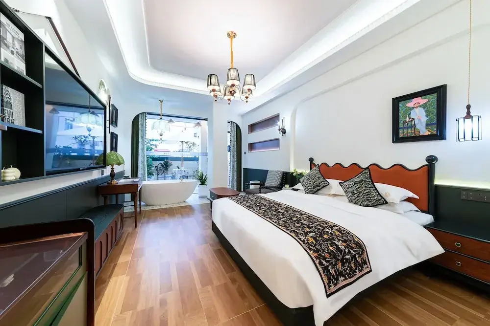 Vishan Garden Trendy Hostel