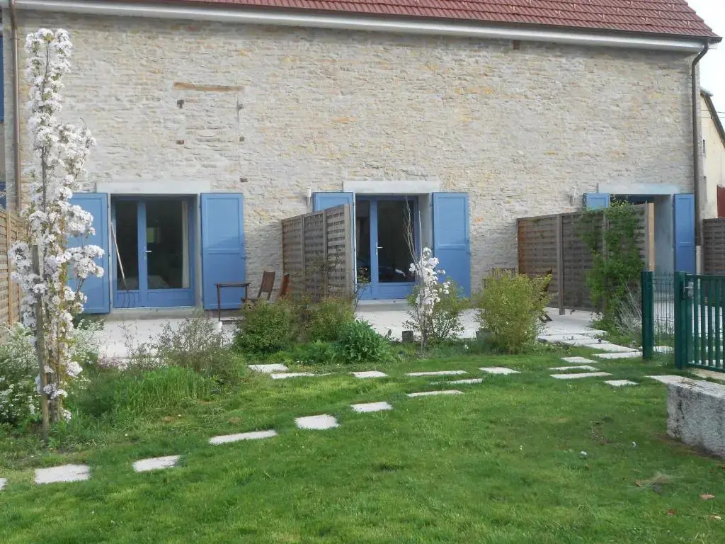 Les Grands Prés