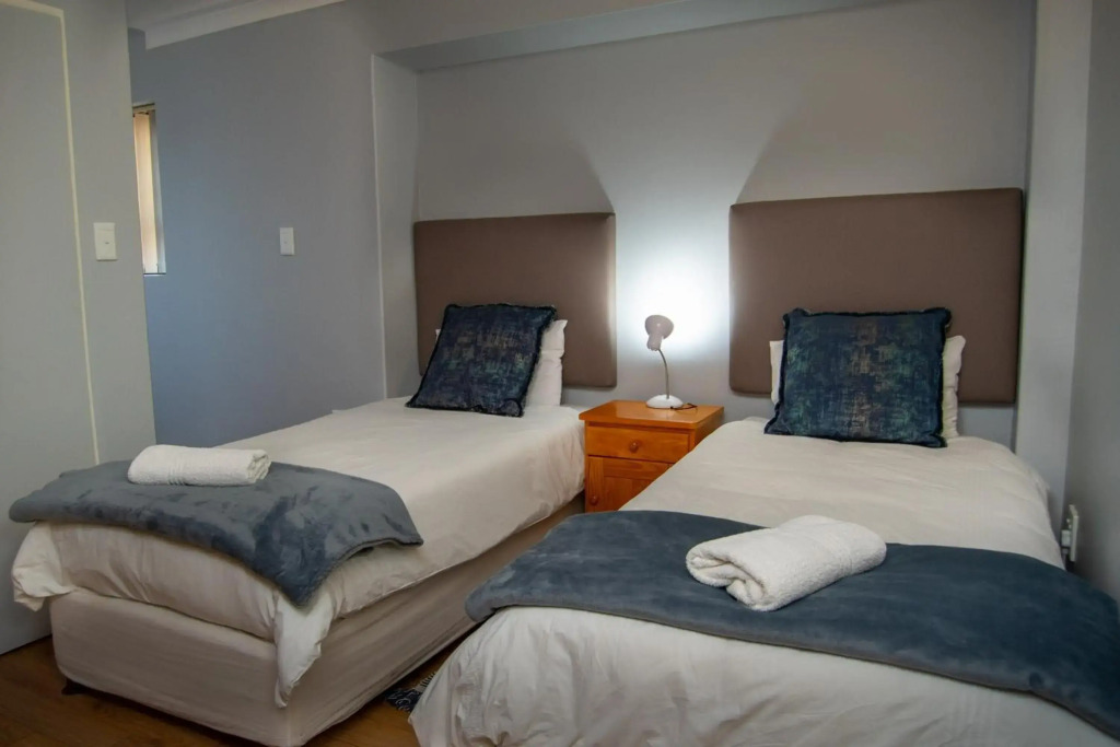 Great White Accommodation
