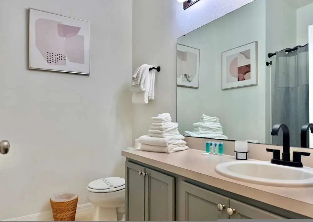 Stunning 4BR Pool Home Your Private Oasis Awaits