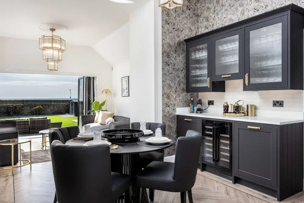 No.36 South Beach - Donnini Apartments