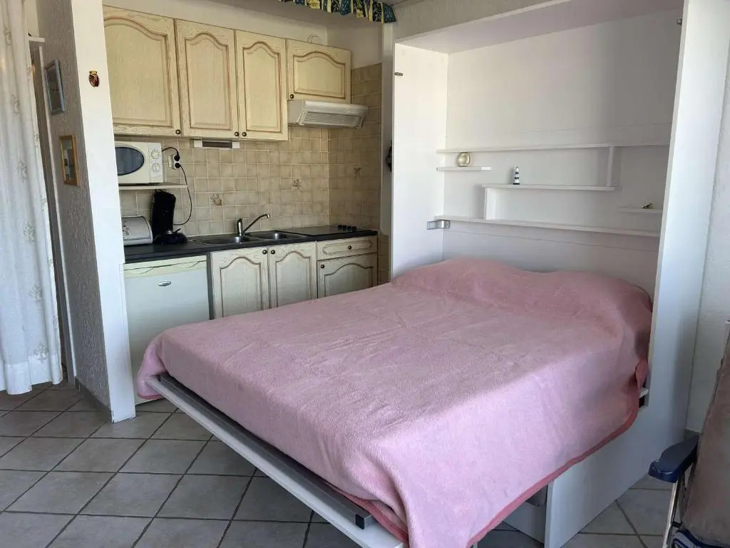Appartement Port Camargue, 1 pièce, 4 personnes - FR-1-250-151