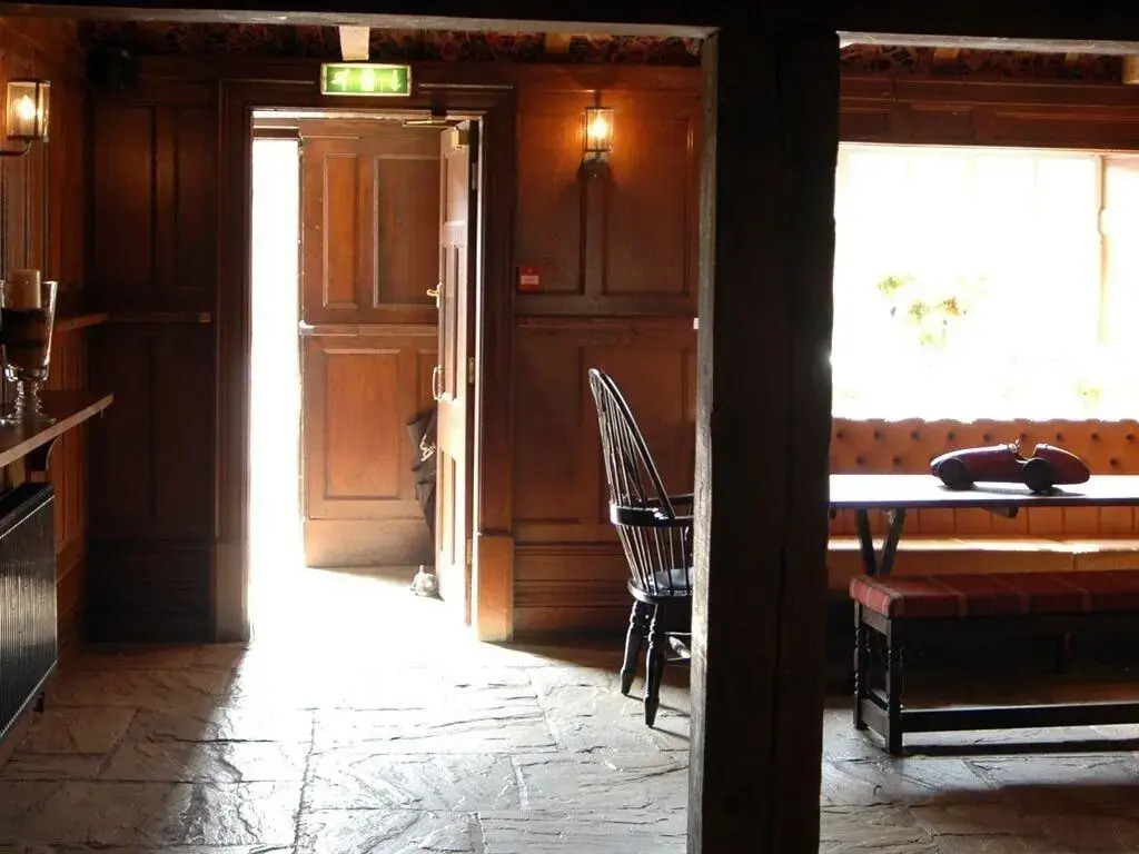 The White Horse Inn