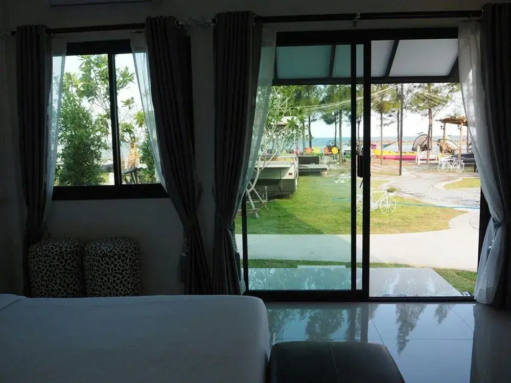 Loft Caravan Resort