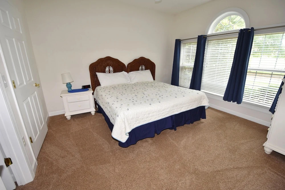 214 Wedgewood