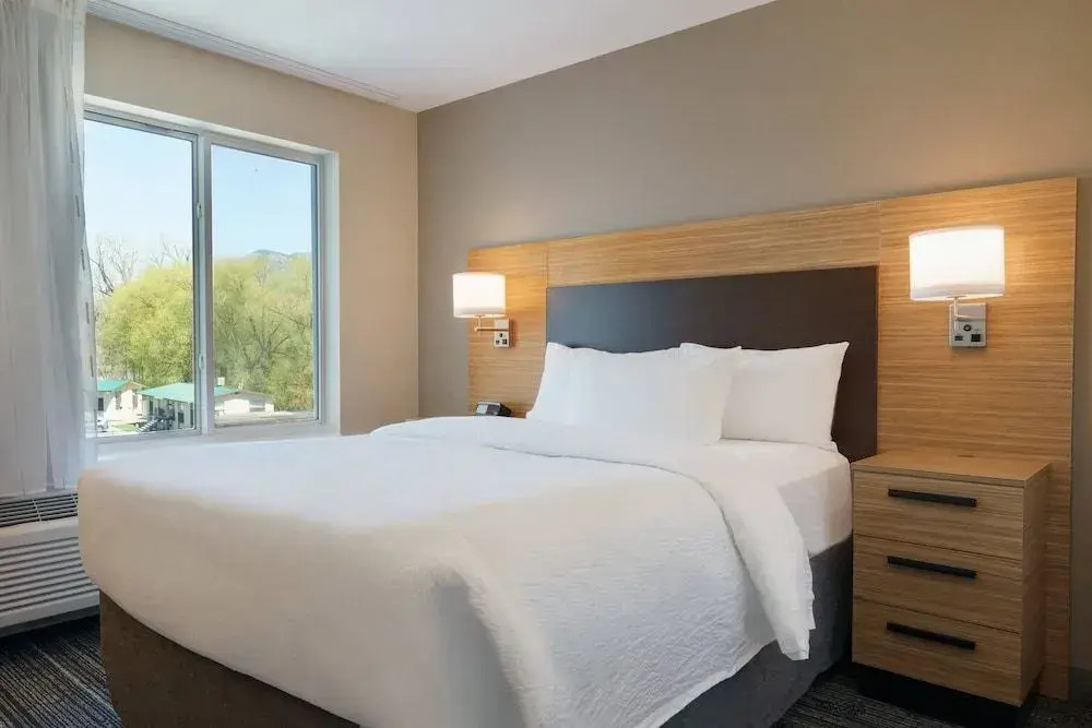 TownePlace Suites by Marriott Logan