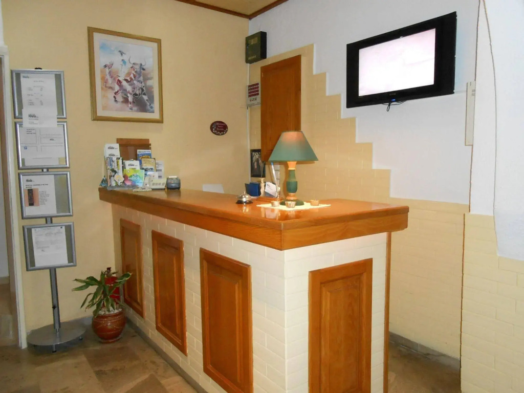 Voula Hotel